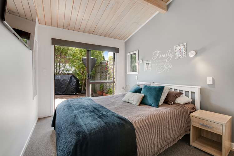 24a Fairway Ave Red Beach_8