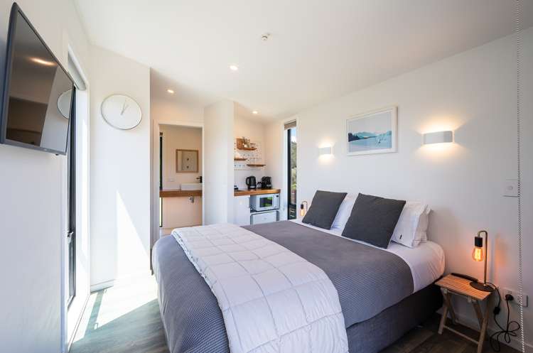 672 Aubrey Road Wanaka_21