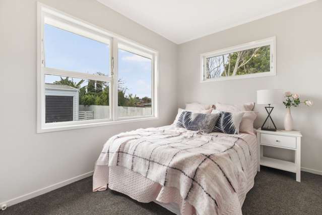 76 Thompson Terrace Manurewa_2