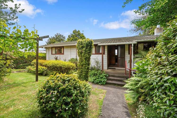 19 Exeter Place Tihiotonga_13