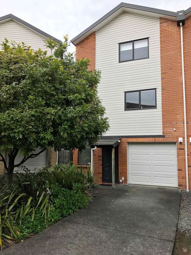 230/172 Mcleod Road Te Atatu South_1