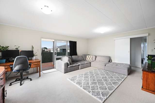 35A Lindsay Crescent Nawton_1