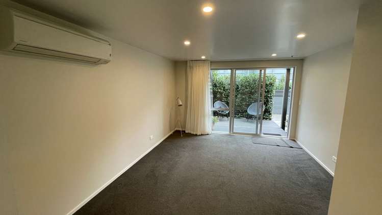 3/20 Hurley Street Christchurch Central_2