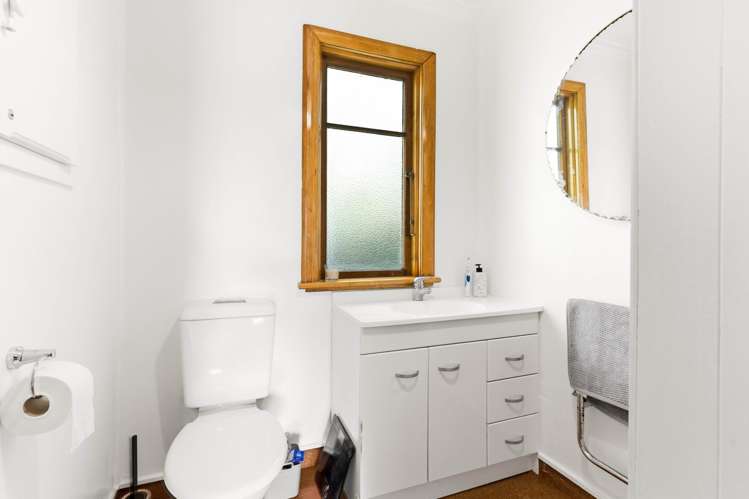 38 Ryehill Street Calton Hill_13