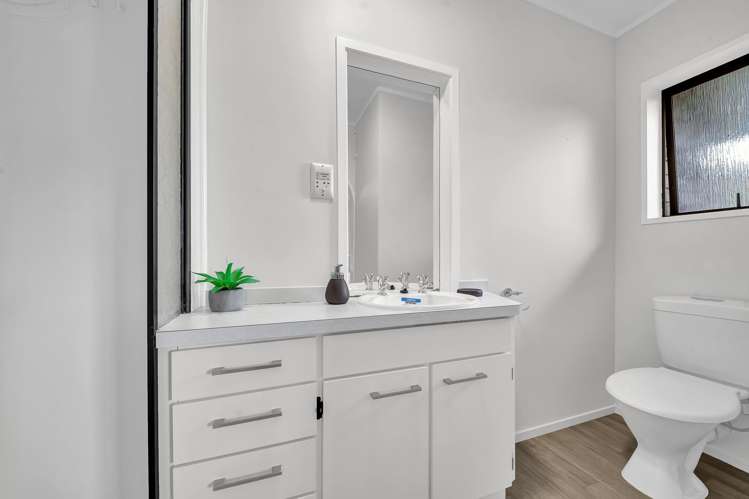 7 Catania Place Conifer Grove_15