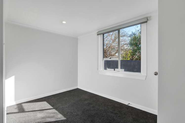 82 Railway Street Eltham_11
