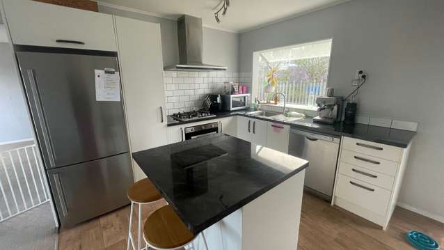 16 Evesham Place Newlands_1