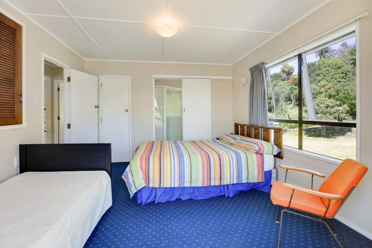 231 Pouewe Street Kawhia_18