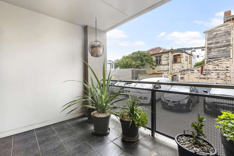 2/6 Elizabeth Street Mount Victoria_8