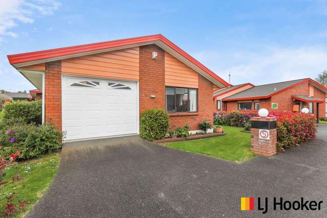 18/151 Kitchener Road Pukekohe_3