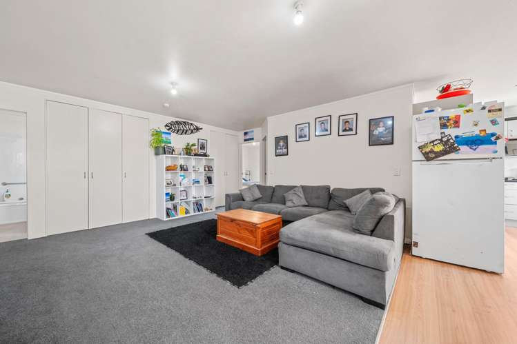 134A Oxford Street Lansdowne_6
