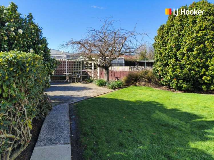 13 Duff Place Mosgiel_21