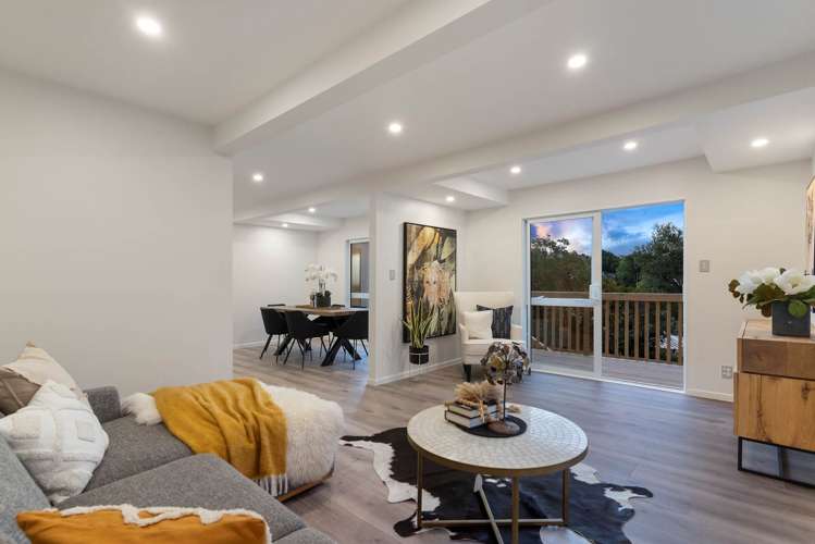 2/7 Louise Place Browns Bay_3