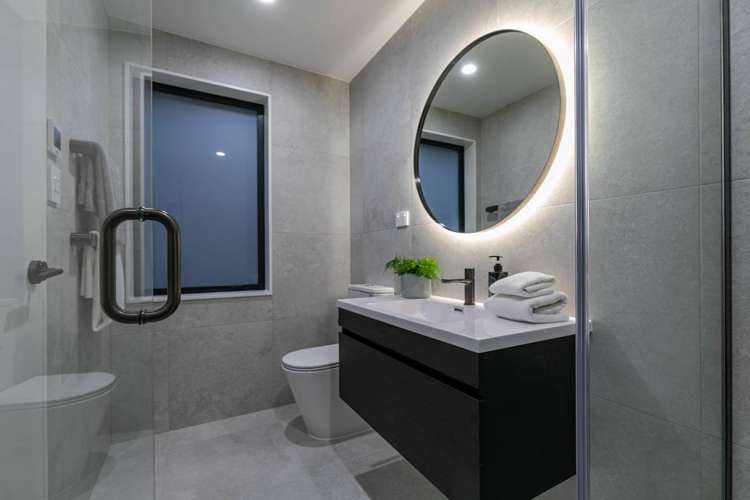 35 Sidwell Road Wainui_11