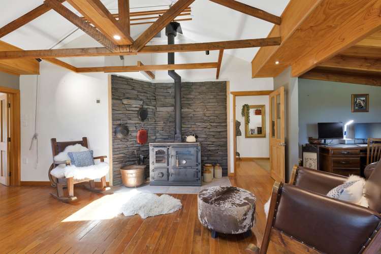 1805 Cust Road Cust_18