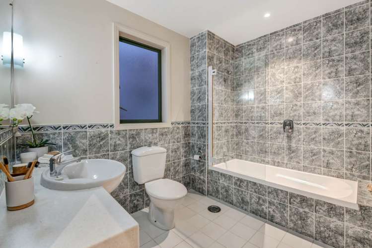 138 Harbour Village Drive Gulf Harbour_9