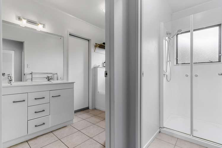 41 Lakeside Drive Pahurehure_23