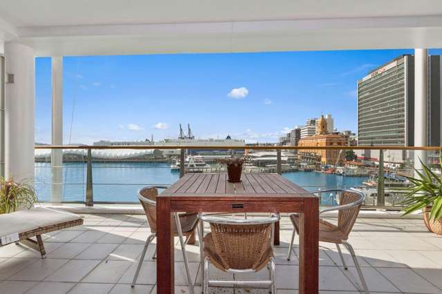 Affordable, Spacious & Light on the Waterfront