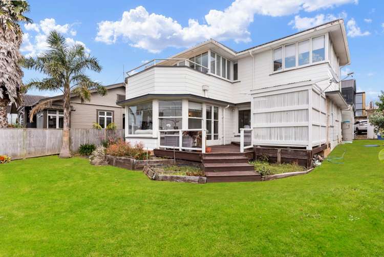 411 Lake Road Takapuna_31