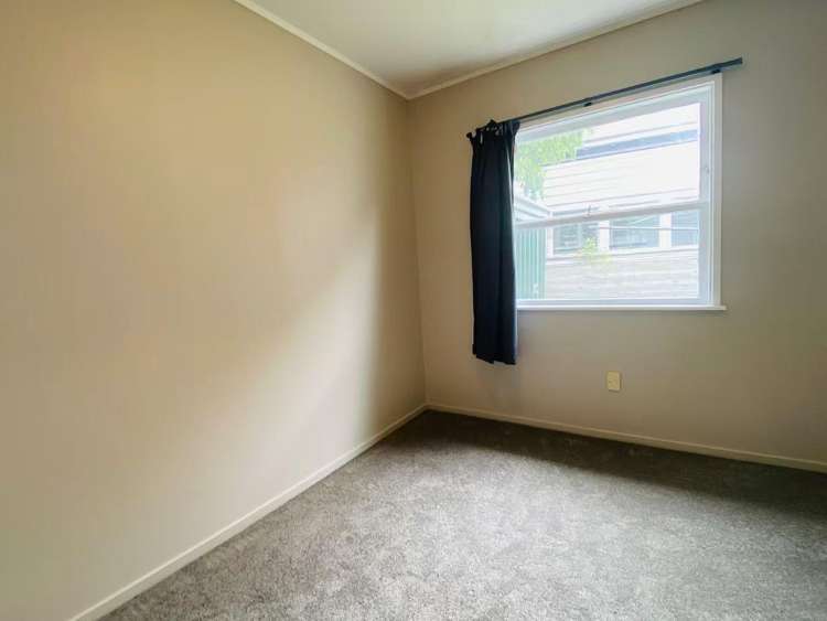 2/29 Mount Smart Road Royal Oak_3