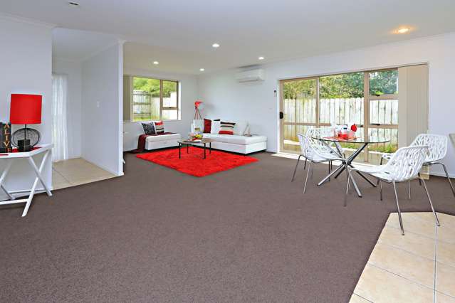 8 Richard Halse Drive Manurewa_1