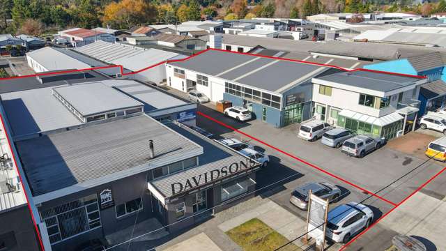 Split risk industrial investment