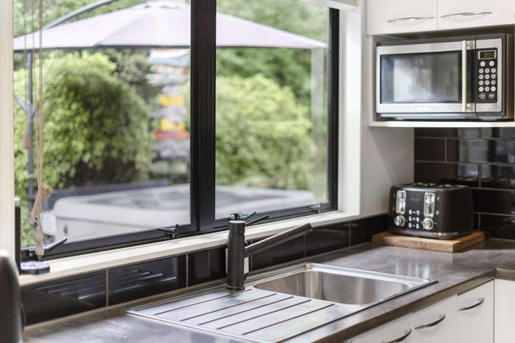 20 William Hadlow Place Hatfields Beach_9