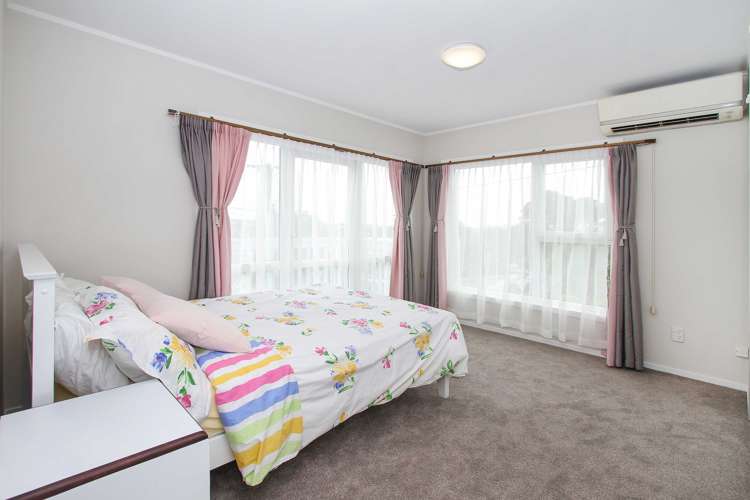 2/118 Ocean View Road Northcote_16