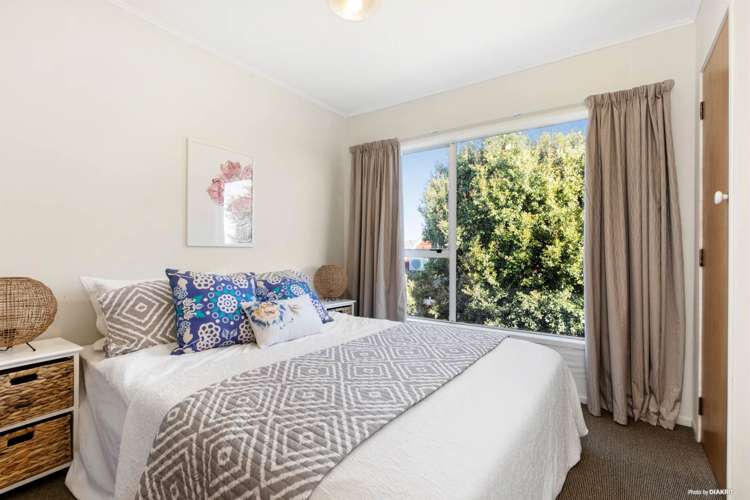 2/48 Daventry Street Waterview_7