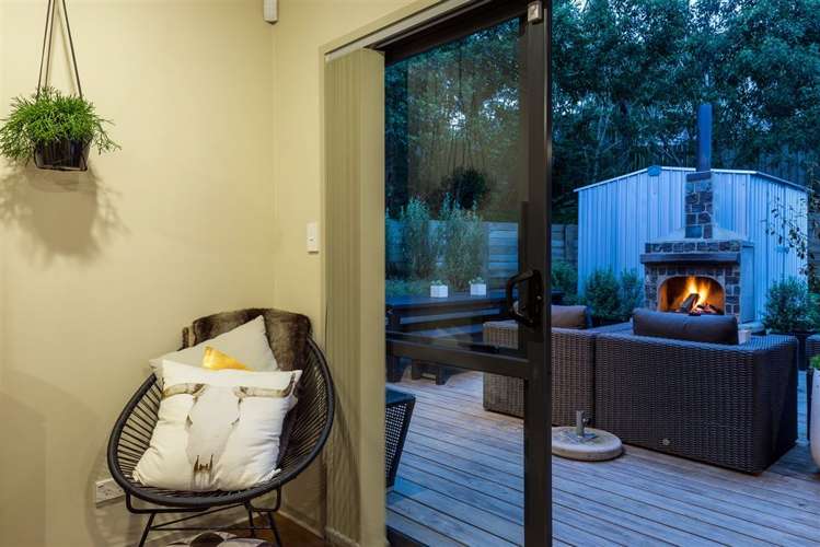 71a Fairclough Road Birkdale_12