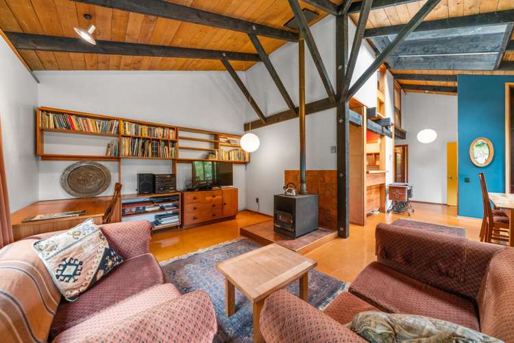 99 Elmslie Road Pinehaven_9