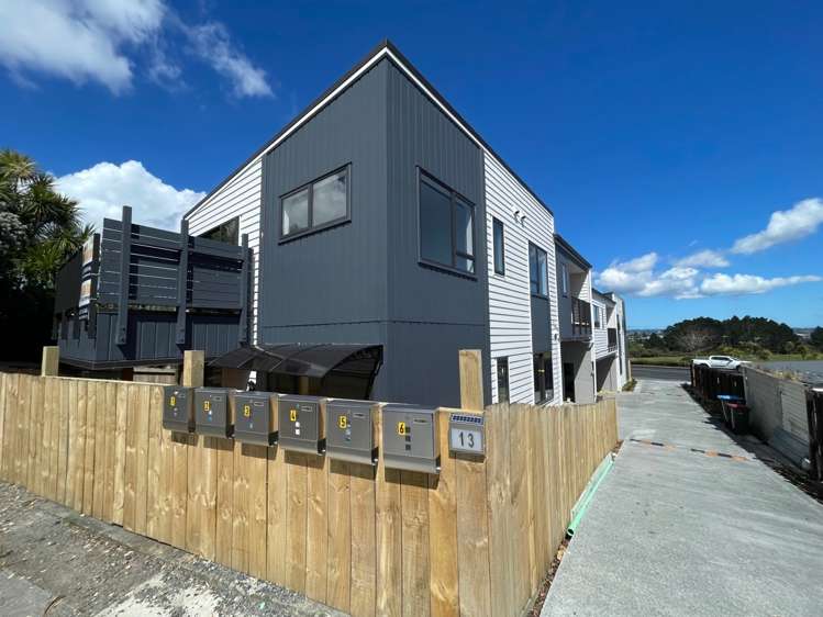 3/13 Blockhouse Bay Road_0