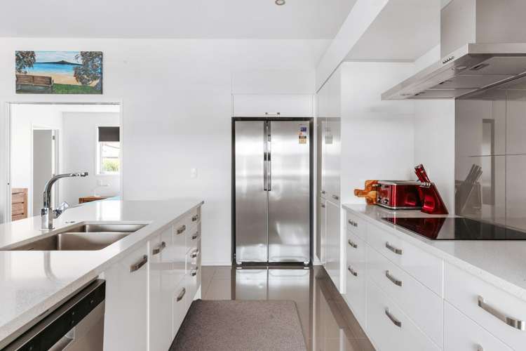 32 Tory Way Omokoroa_1