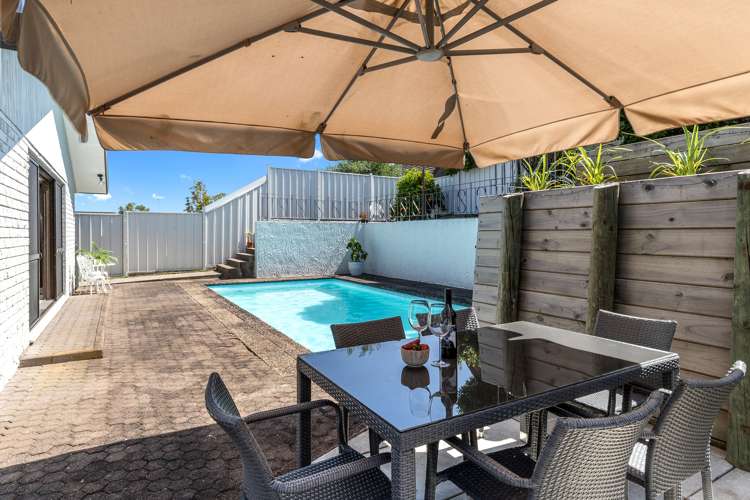 24 Lachlan Drive Dinsdale_6