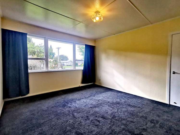 16 Norrie Place Hillcrest_11