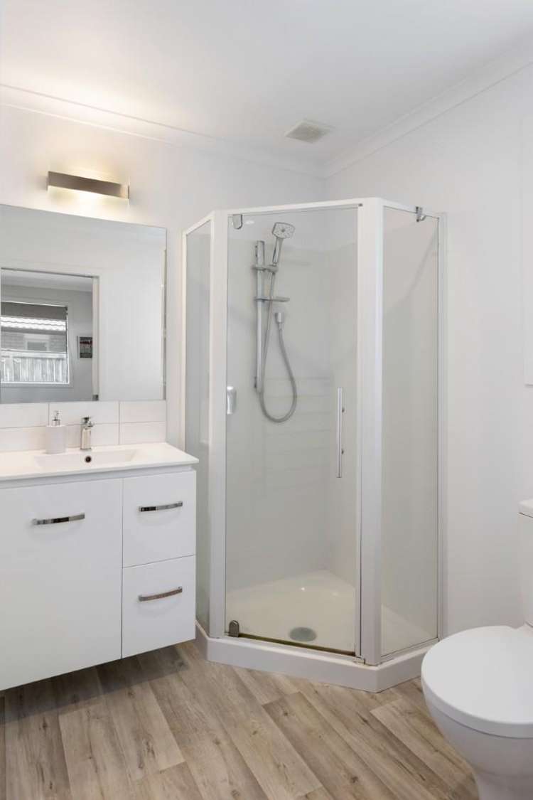 8 Livingstone Drive Papamoa_13