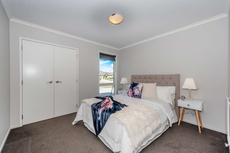 137 Saint James Drive Huntington_20