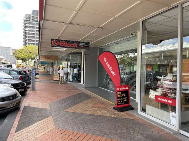 Shop 3/19 Worley Place Hamilton Central_1