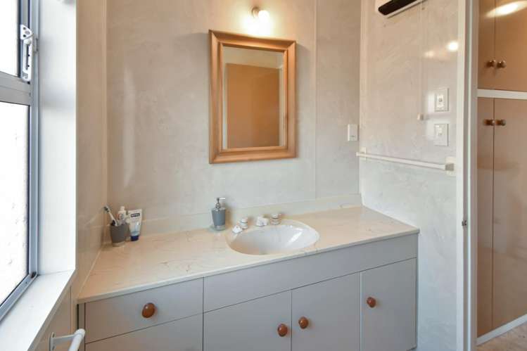 4 Benmore Place Omarama_9