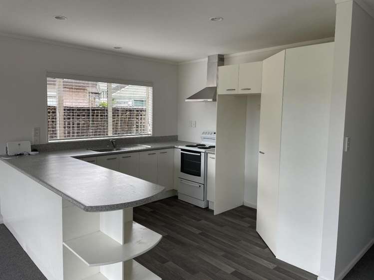 19b McGowan Place Orewa_2