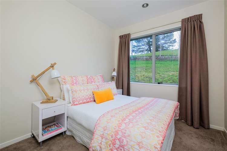 88 Paremoremo Road Lucas Heights_12