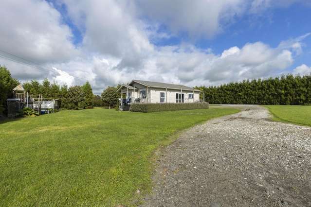 69 Matarikoriko Road Waitara_3