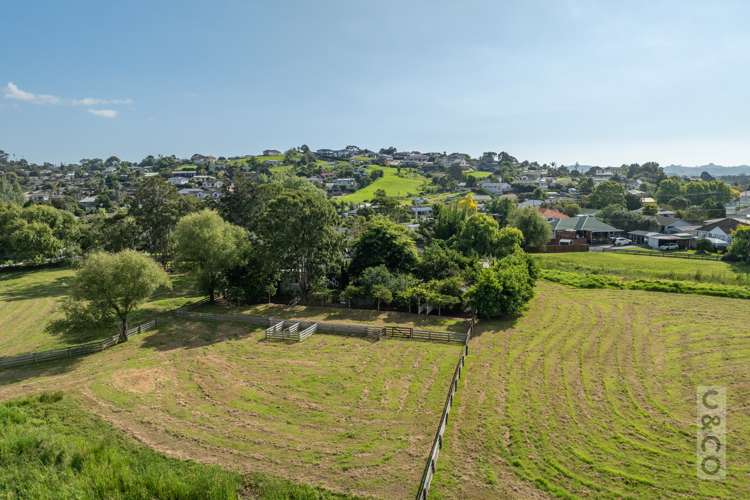 76 Awaroa Road Helensville_41