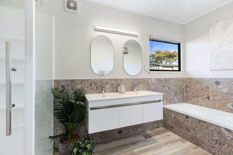 7 Fuchsia Place Mount Maunganui_11