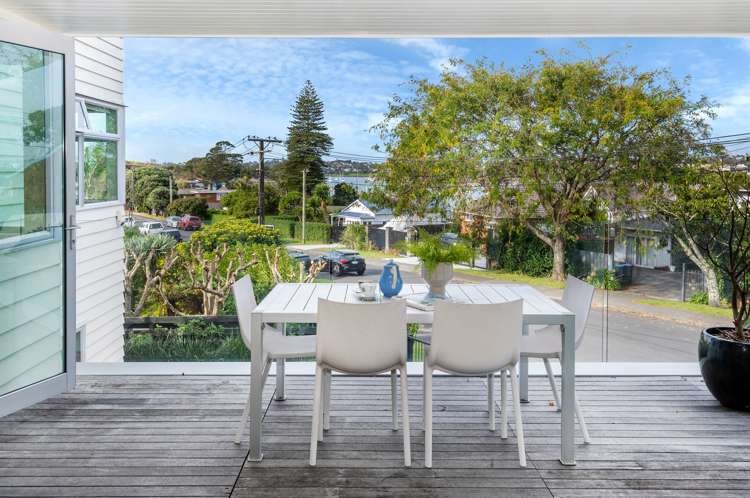 1 Riverview Road Panmure_11