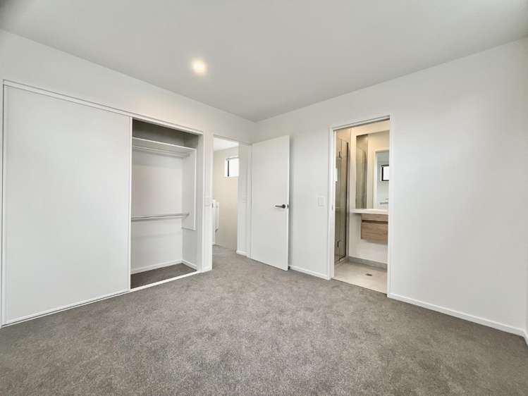 51 Laurence Street 1572_11