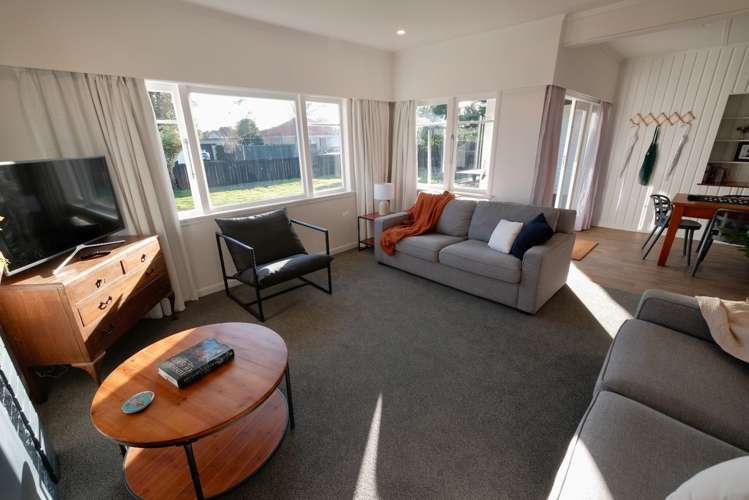 248 Fox Street Hamilton East_4