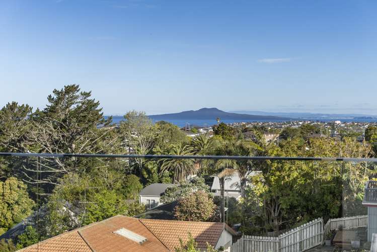 905c East Coast Road Northcross_14