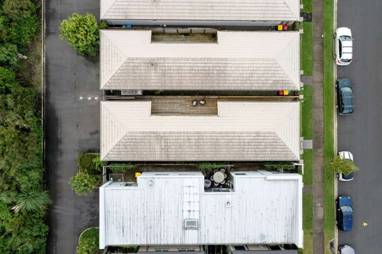 30 Scoria Close Pyes Pa_29