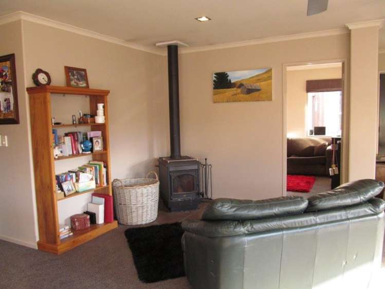 25 Briar Crescent Alexandra_8